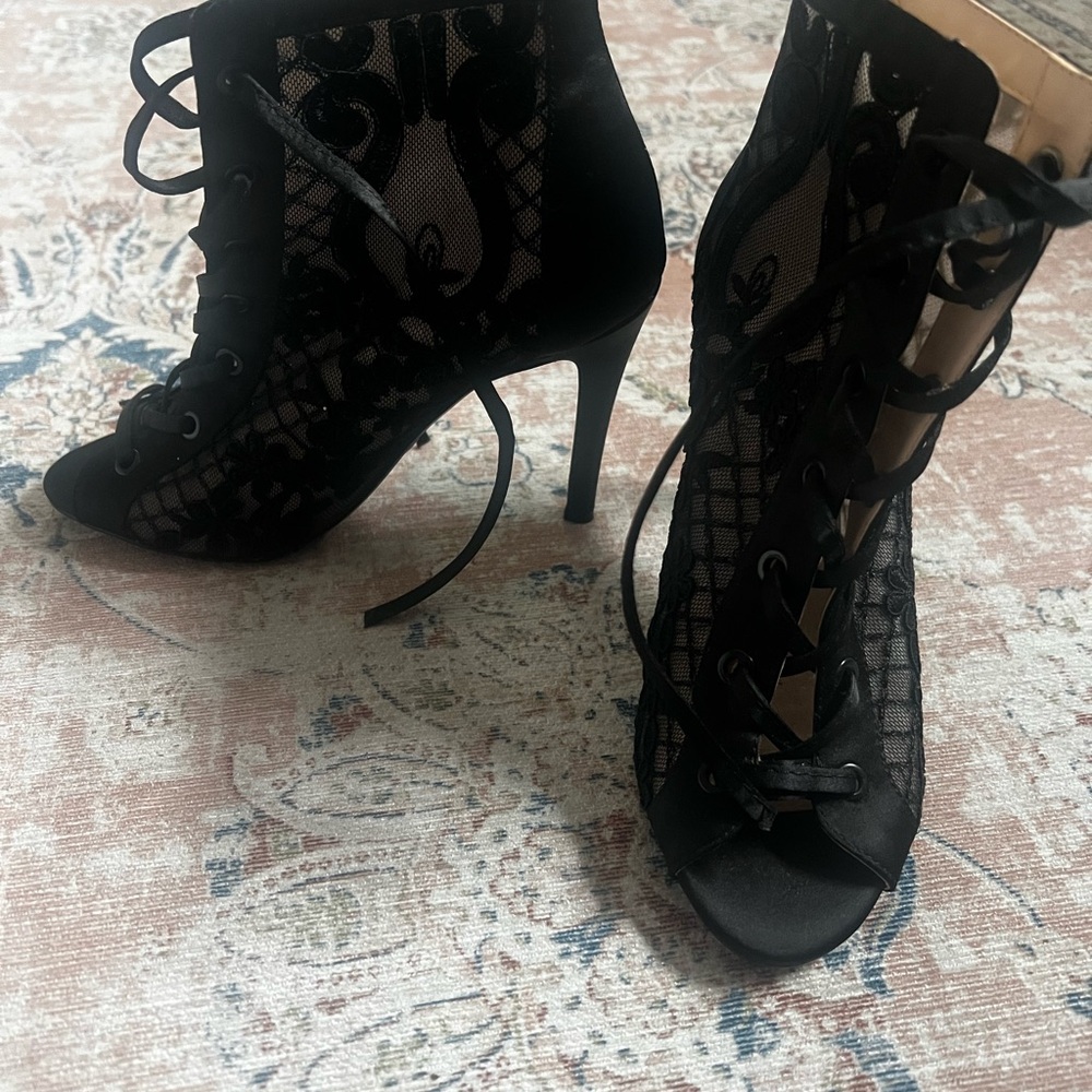 Betsey Johnson Black Lace-Up booties/heels